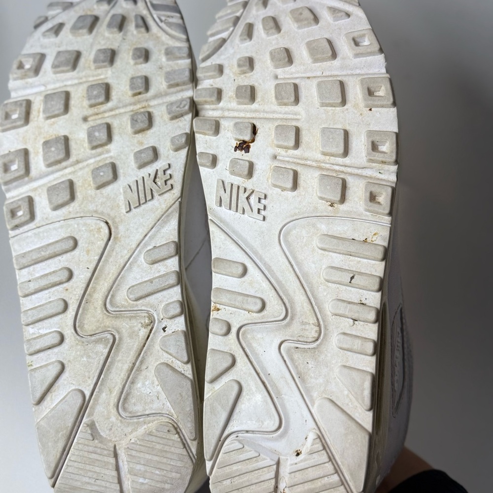 Nike Air Max 90 - Picture 9 of 10